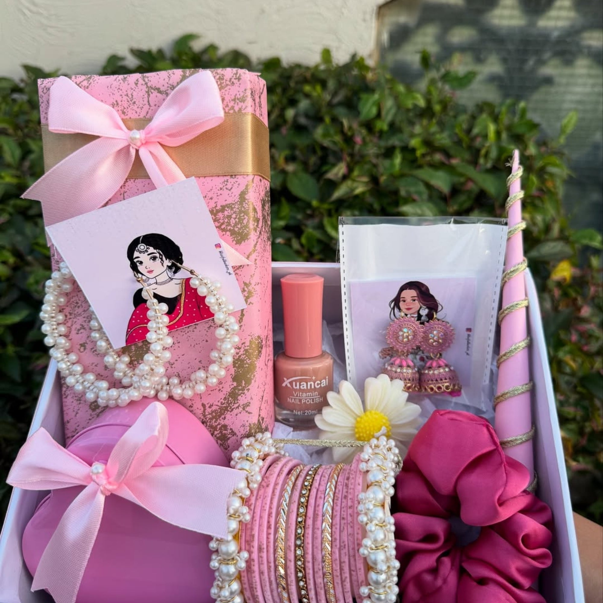 Pretty in Pink Luxury Hamper