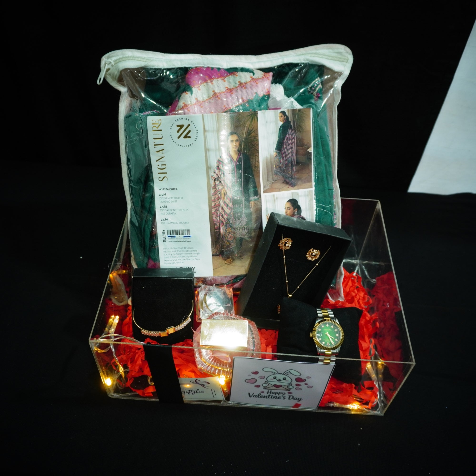 The Signature Valentine's Day Luxury Hamper
