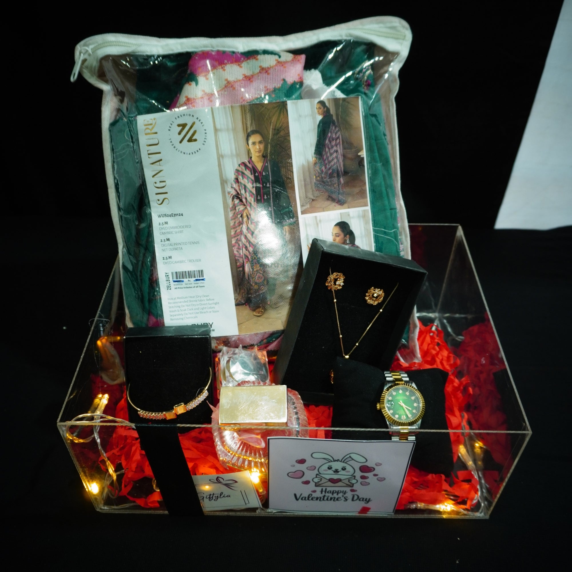 The Signature Valentine's Day Luxury Hamper