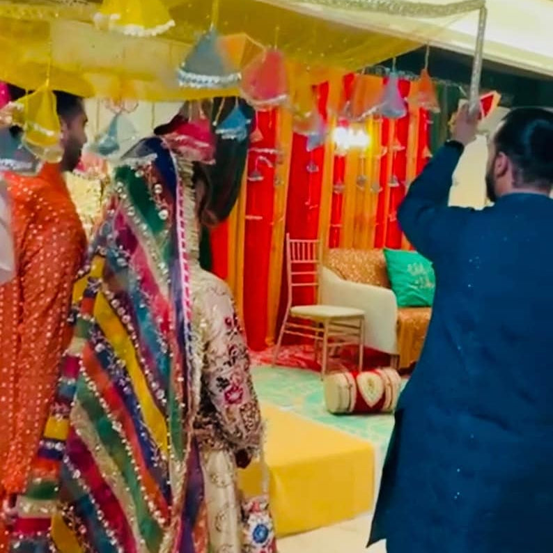 Bridal Entry dopata for Mehndi event