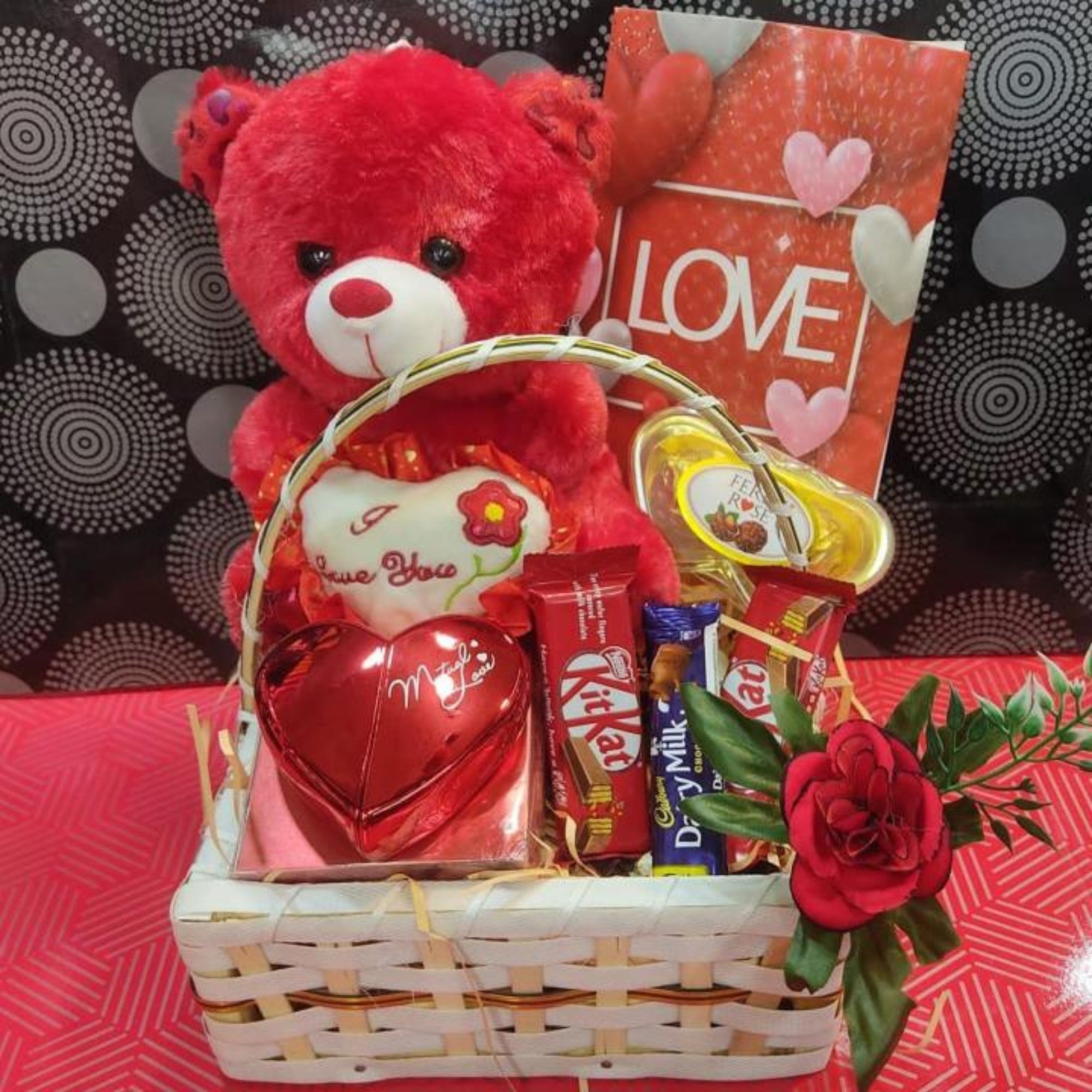 The "Be My Valentine" Gift Basket